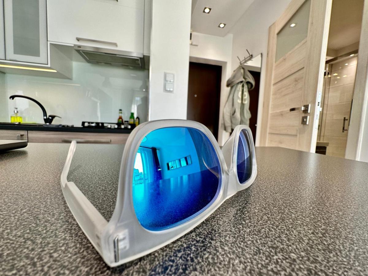 Neon 2 - Fast Wifi 70'Tv Netflix Hbo Max Appletv+ Apartment Warsaw Ngoại thất bức ảnh