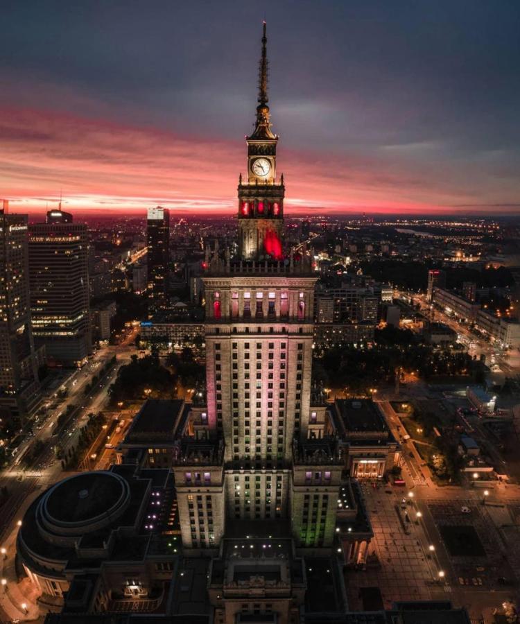 Neon 2 - Fast Wifi 70'Tv Netflix Hbo Max Appletv+ Apartment Warsaw Ngoại thất bức ảnh